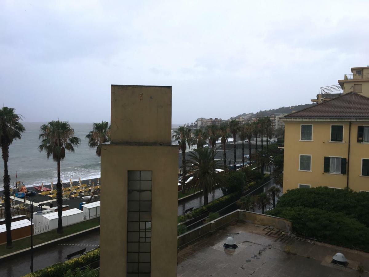 Una finestra sul mare Cogoleto Esterno foto